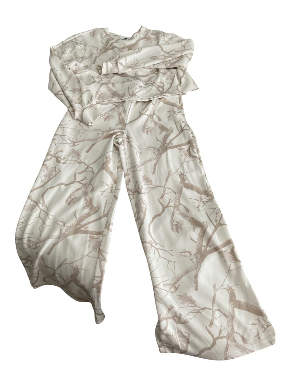Discreet Cream Wide-Leg Jumpsuit with Beige Branch Print